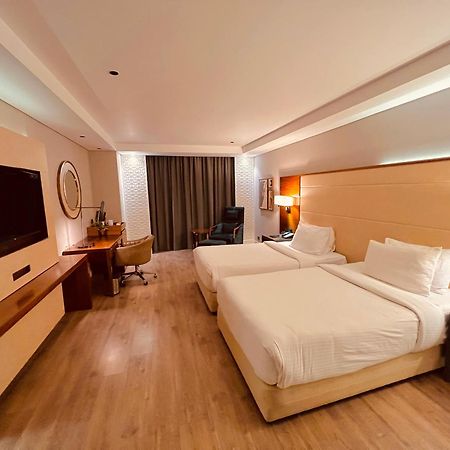 Best Western Plus Narasapura Bagian luar foto