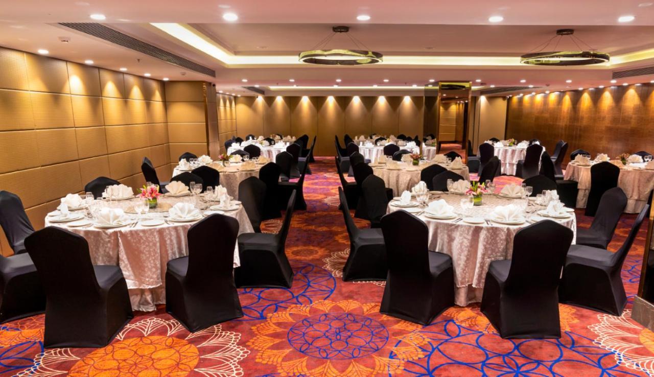 Best Western Plus Narasapura Bagian luar foto