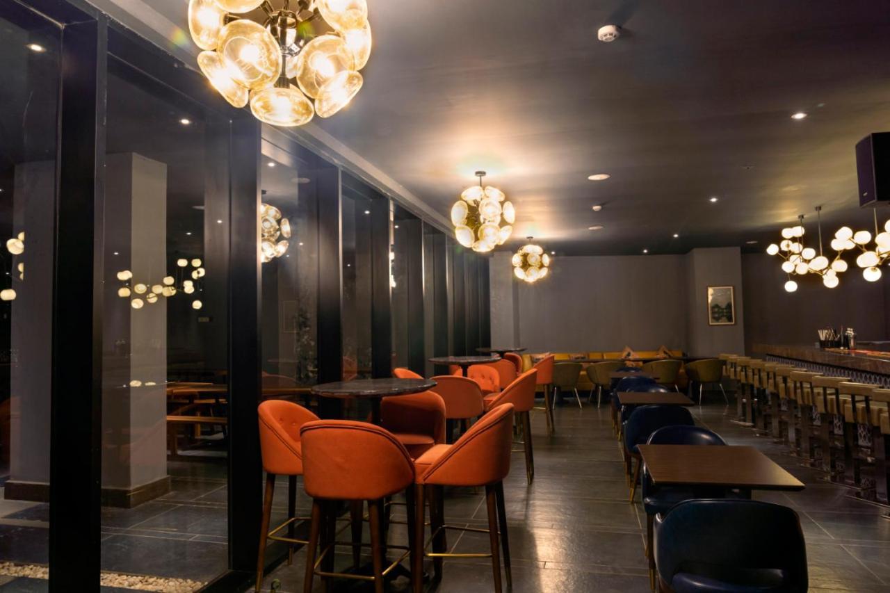 Best Western Plus Narasapura Bagian luar foto