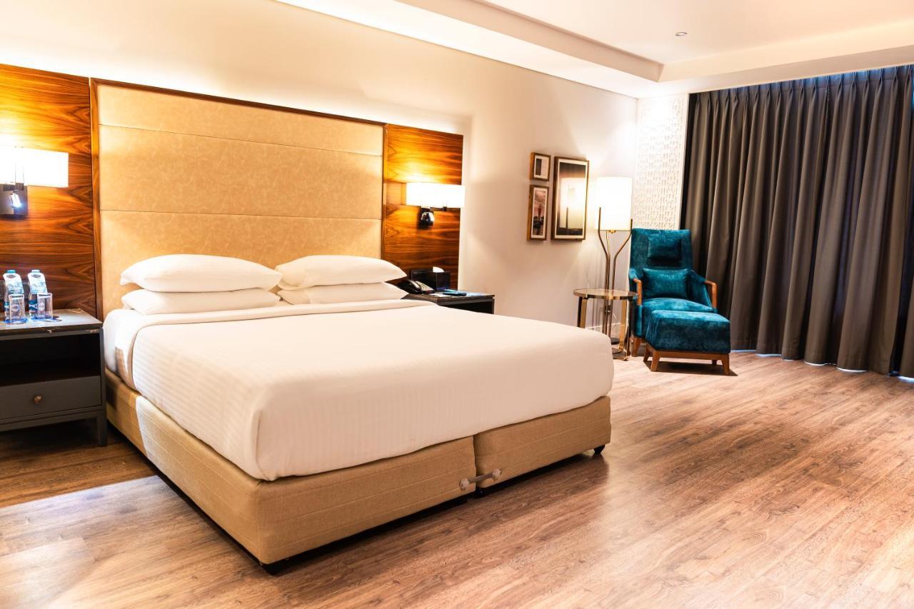 Best Western Plus Narasapura Bagian luar foto