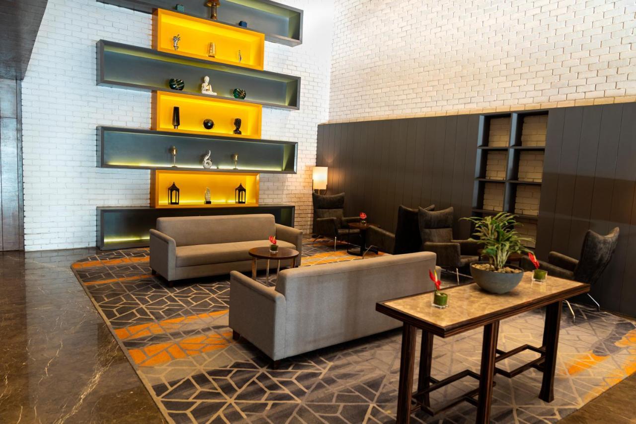 Best Western Plus Narasapura Bagian luar foto